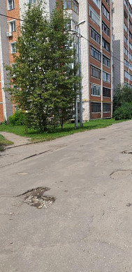 Одной из улиц Иванова необходим ямочный ремонт